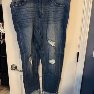 KanCan Blue Ankle Cropped Distressed Jeans